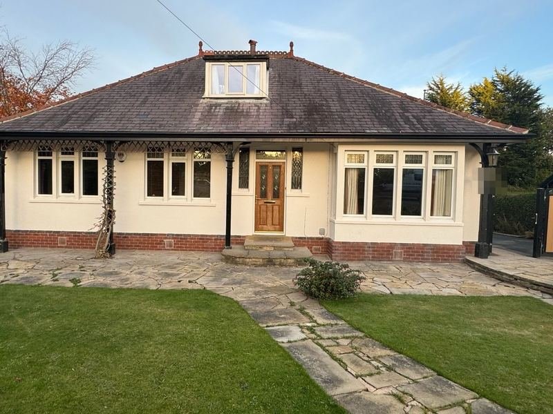 Front of the bungalow in Pudsey, Leeds after silicone render