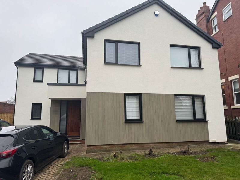 Front of the house in Roundhay, Leeds after external wall insulation with silicone render